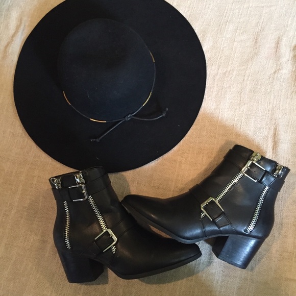 ASOS Shoes - ASOS Zip Ankle Boots